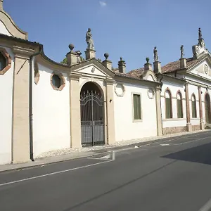 ca-sagredo.hotelinveneto.com/